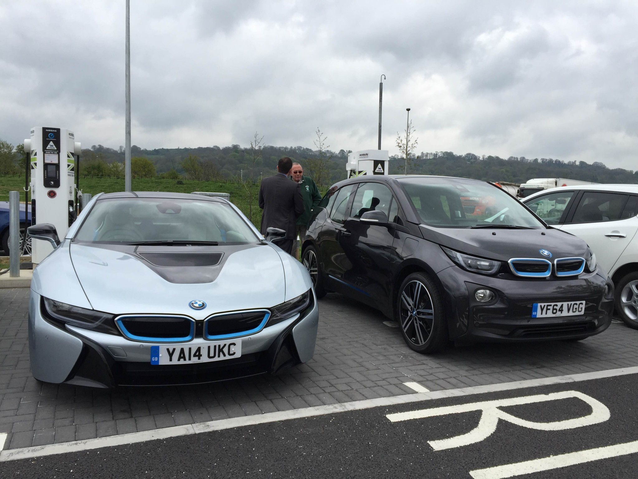 The ELECTRAA Event with BMW i The ELECTRAA Event with BMW i