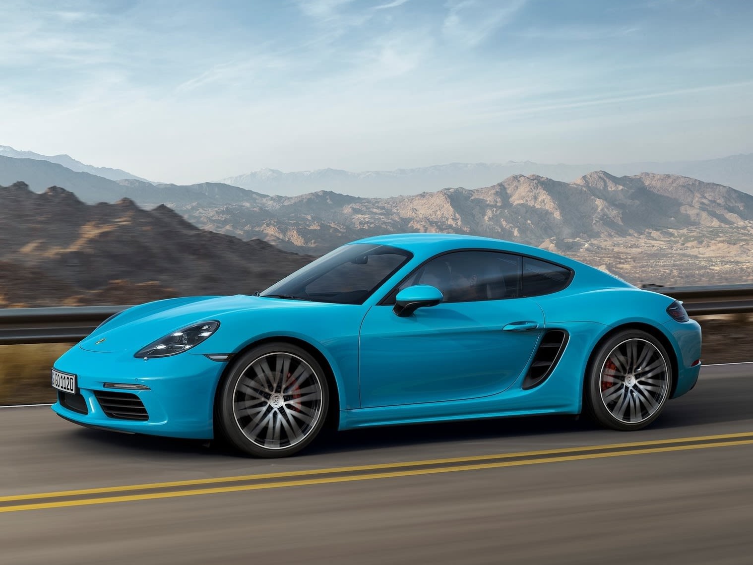 Porsche Boxster Or Cayman, Which 718 Would You Choose? Porsche Boxster Or Cayman, Which 718 Would You Choose?