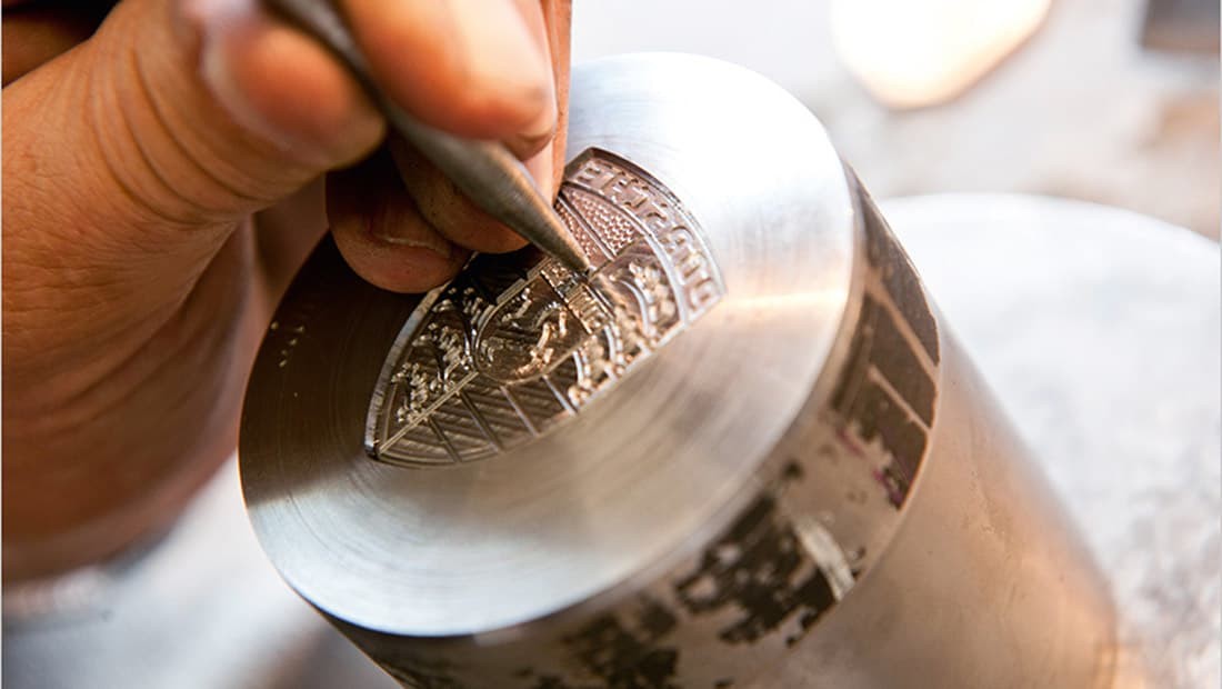 The Story Behind The Porsche Badge The Story Behind The Porsche Badge