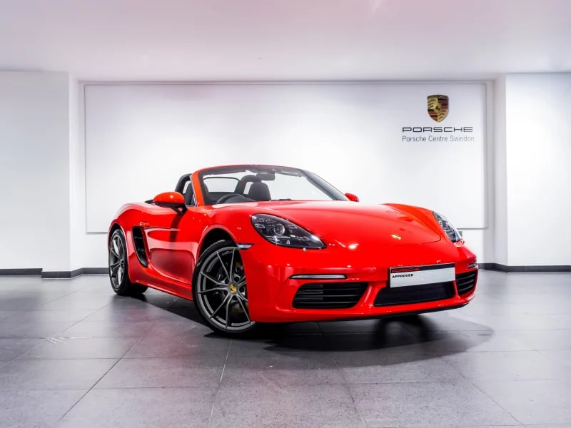 Fall in love with a Porsche this Valentine’s Day Fall in love with a Porsche this Valentine’s Day