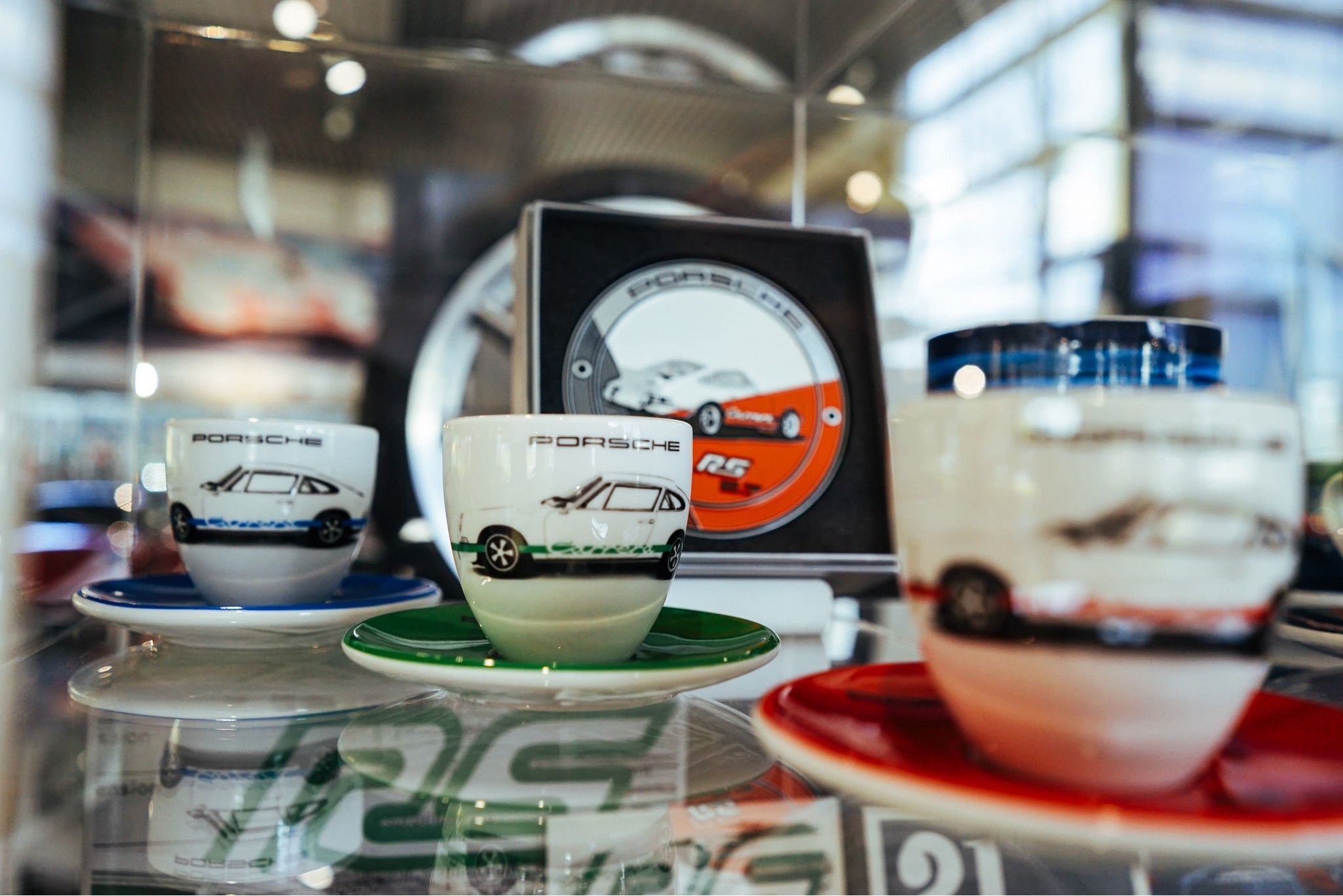 8 Perfect Porsche Gifts 8 Perfect Porsche Gifts