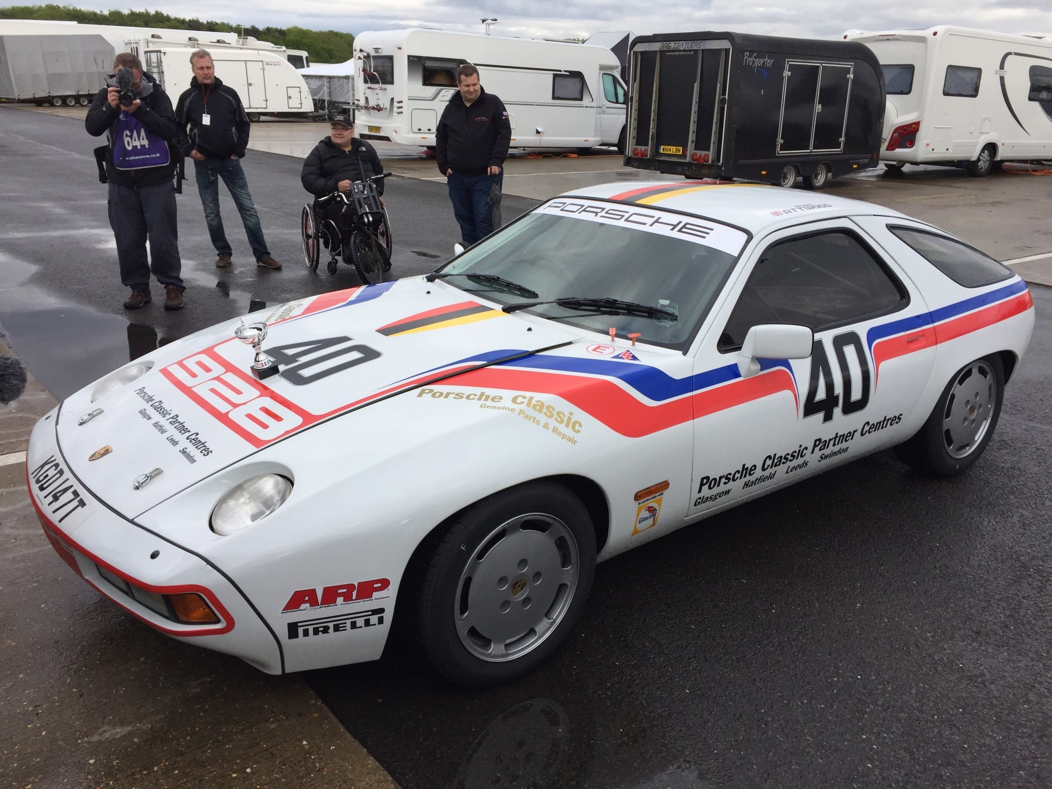 Porsche Cars GB, Le Mans winner Richard Attwood and Classic Partner Centres unite to race 928 Porsche Cars GB, Le Mans winner Richard Attwood and Classic Partner Centres unite to race 928