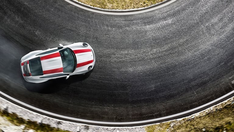 Top Gear's Chris Harris Drives: Aston V12 Vantage S vs Porsche 911 R Top Gear's Chris Harris Drives: Aston V12 Vantage S vs Porsche 911 R