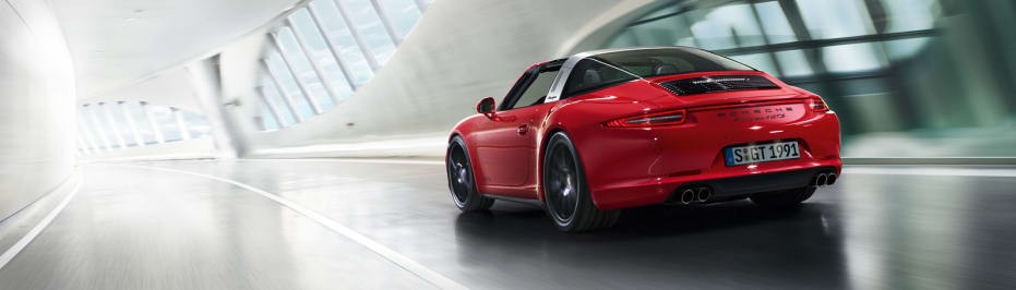 Two World Premieres for Porsche Two World Premieres for Porsche