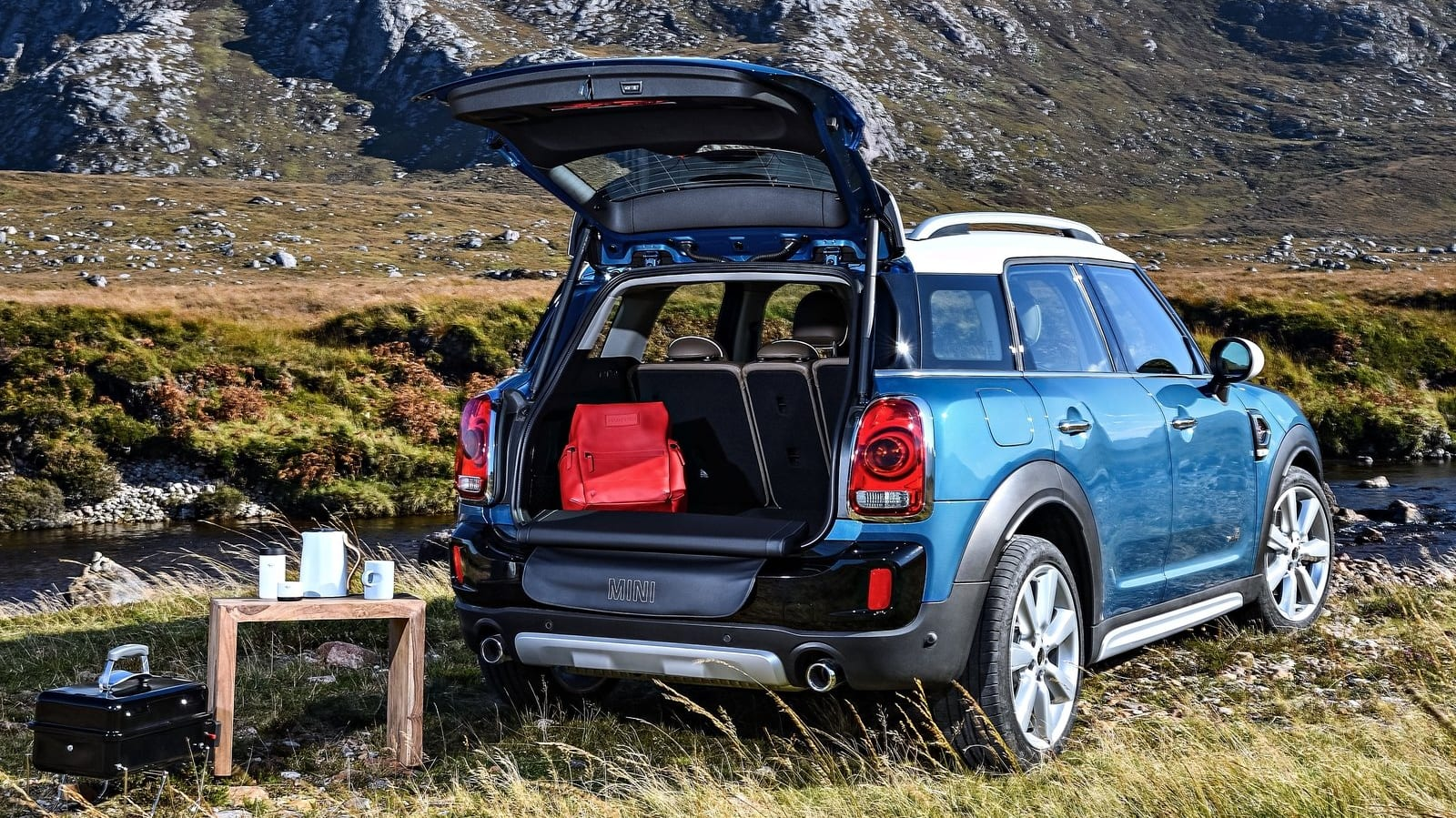 Explore Further With 48 Hour Test Drives in the MINI Countryman Explore Further With 48 Hour Test Drives in the MINI Countryman