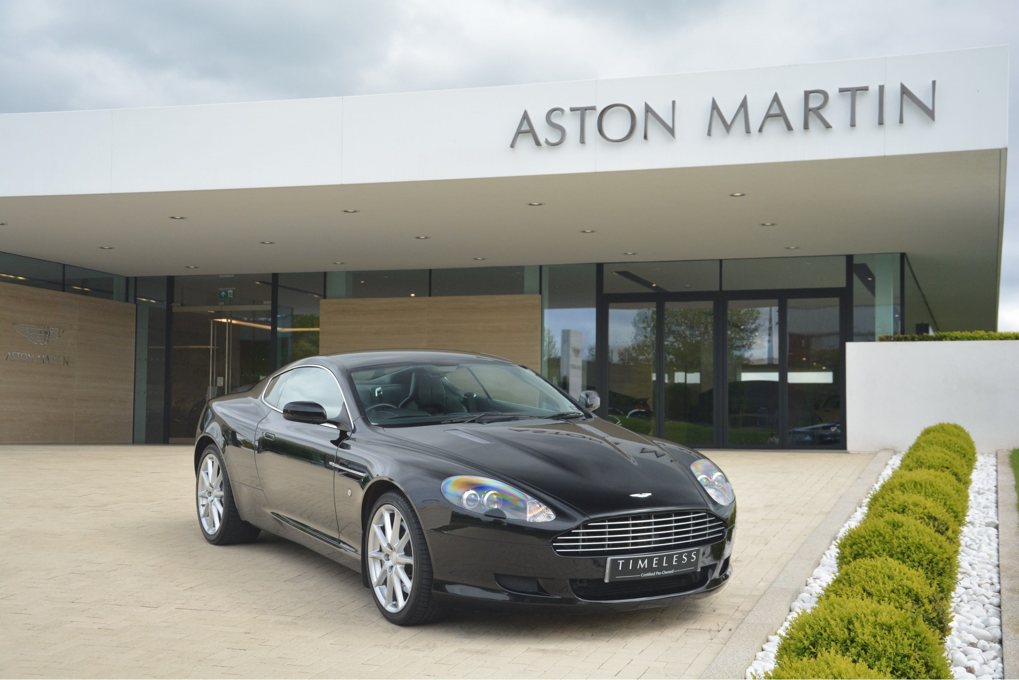 What to look for when buying a used Aston Martin? What to look for when buying a used Aston Martin?