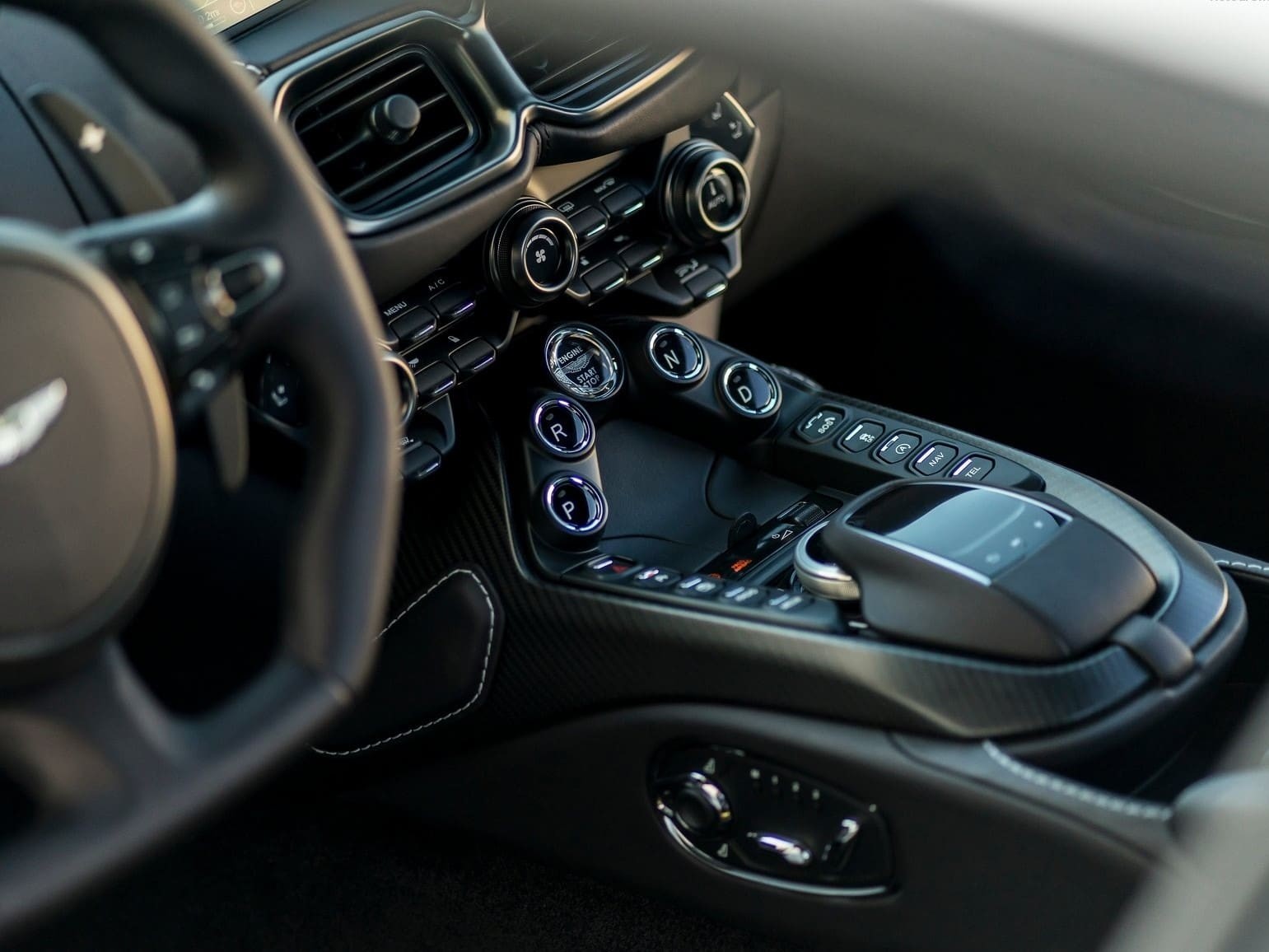 Discover our all New Vantage Demonstrator Discover our all New Vantage Demonstrator