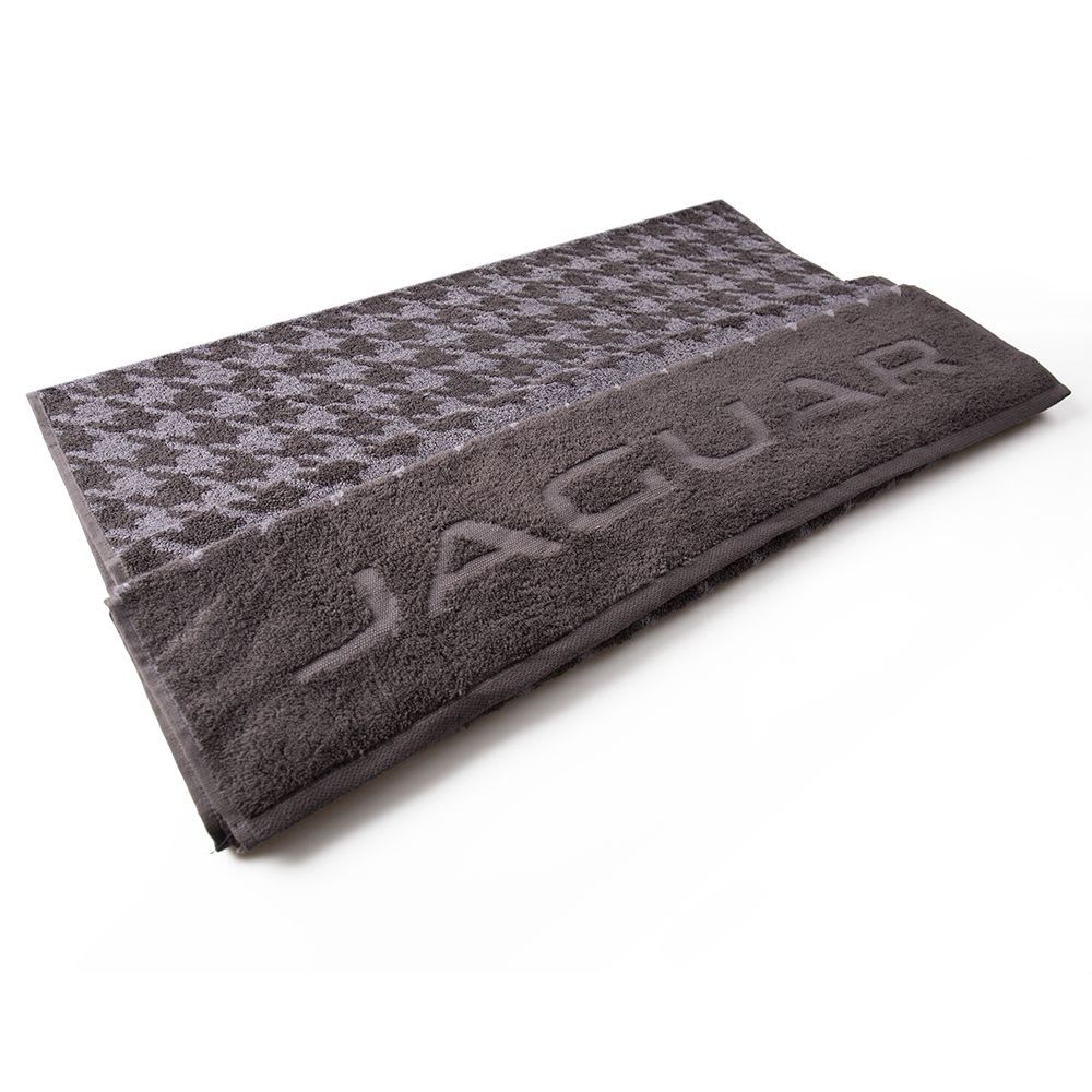Discover Our Favourite Jaguar and Land Rover Summer Accessories Discover Our Favourite Jaguar and Land Rover Summer Accessories