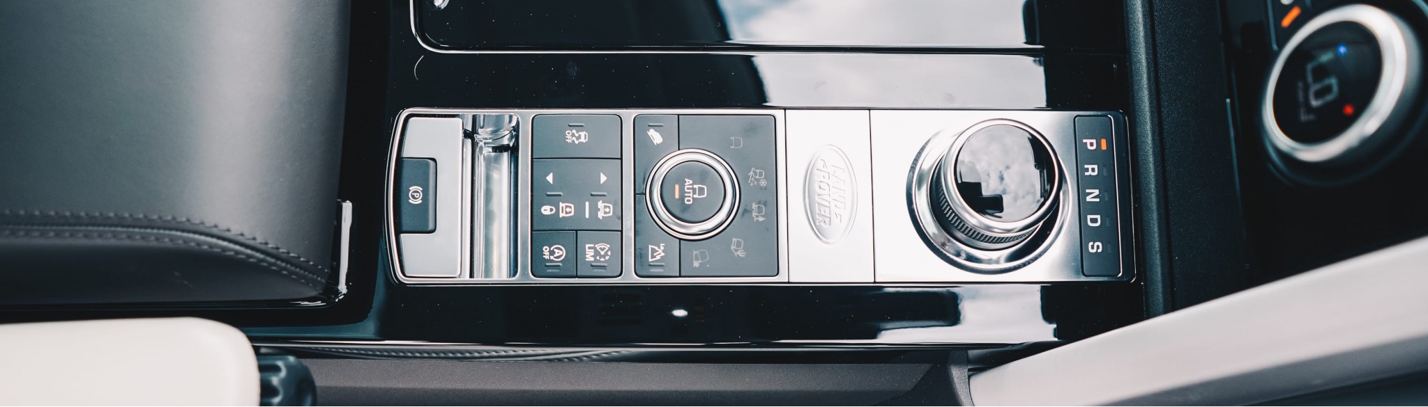 What Makes The Latest Land Rover Discovery So Much Better? What Makes The Latest Land Rover Discovery So Much Better?