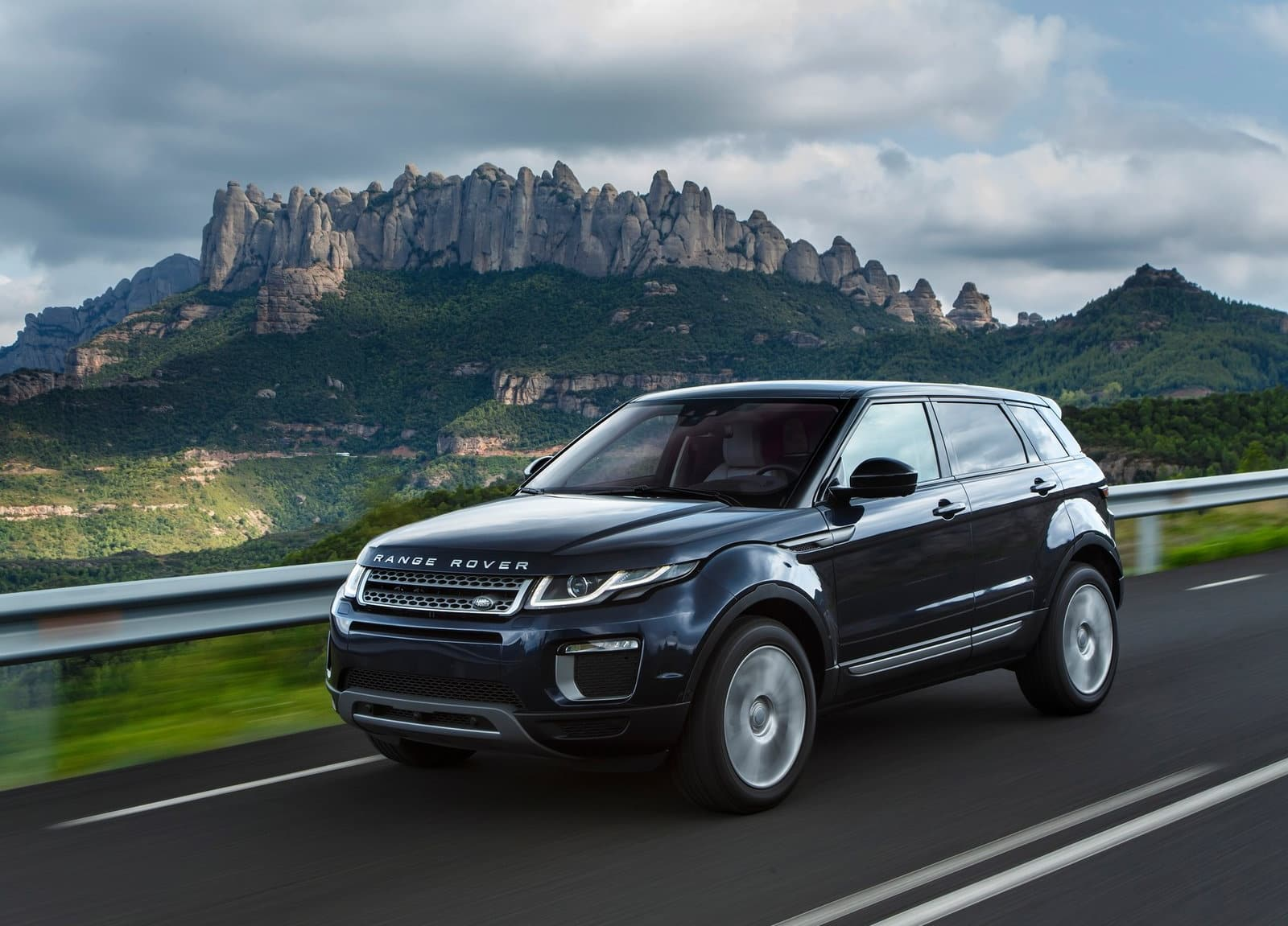 Range Rover Evoque - a tough cookie with comfort at its heart Range Rover Evoque - a tough cookie with comfort at its heart