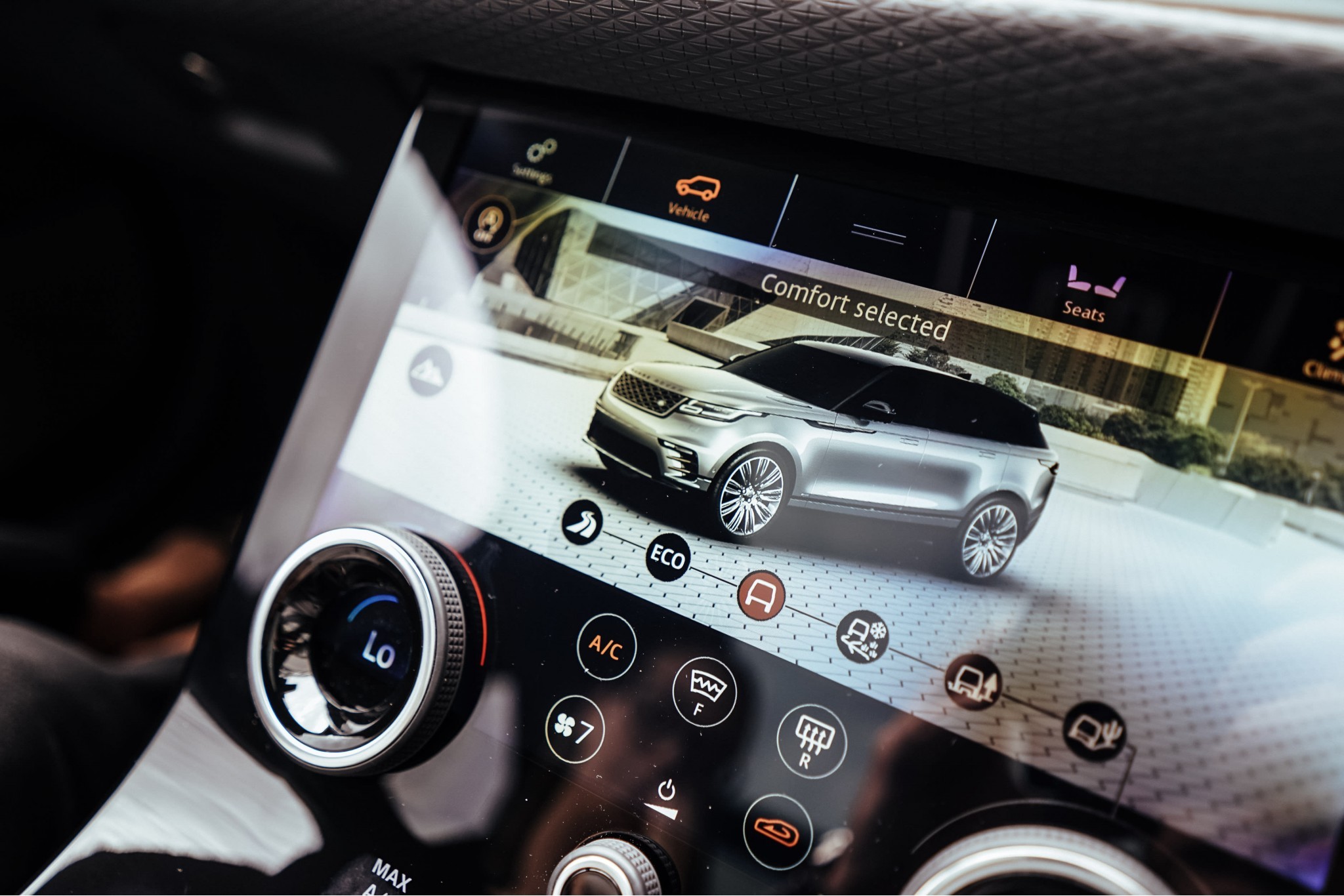 Meet the RR Velar, the latest creation from Land Rover Meet the RR Velar, the latest creation from Land Rover