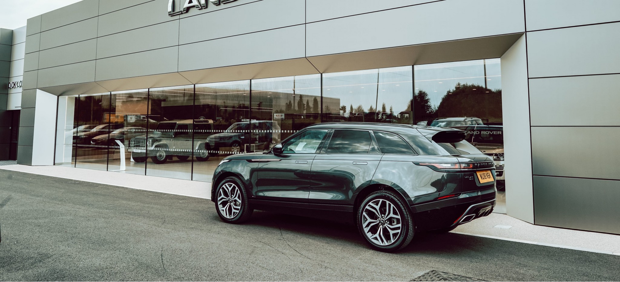 Meet the RR Velar, the latest creation from Land Rover Meet the RR Velar, the latest creation from Land Rover