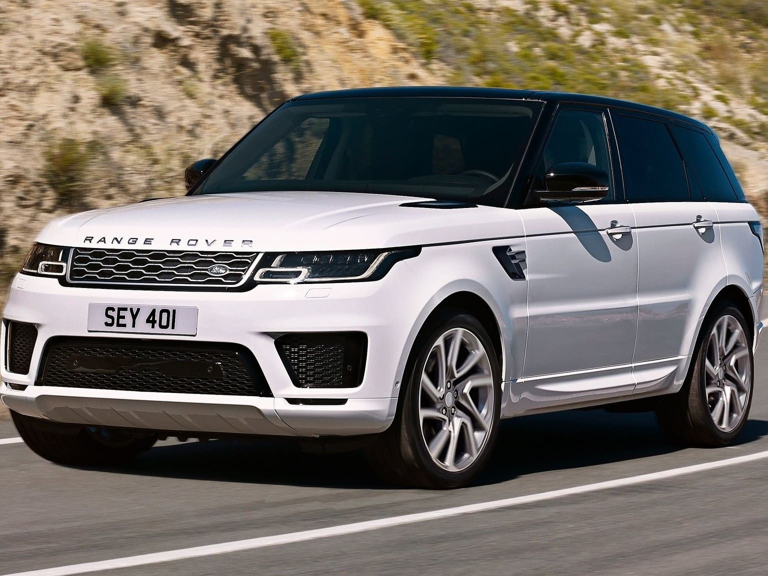 Discover the Land Rover Range this Fathers Day Discover the Land Rover Range this Fathers Day