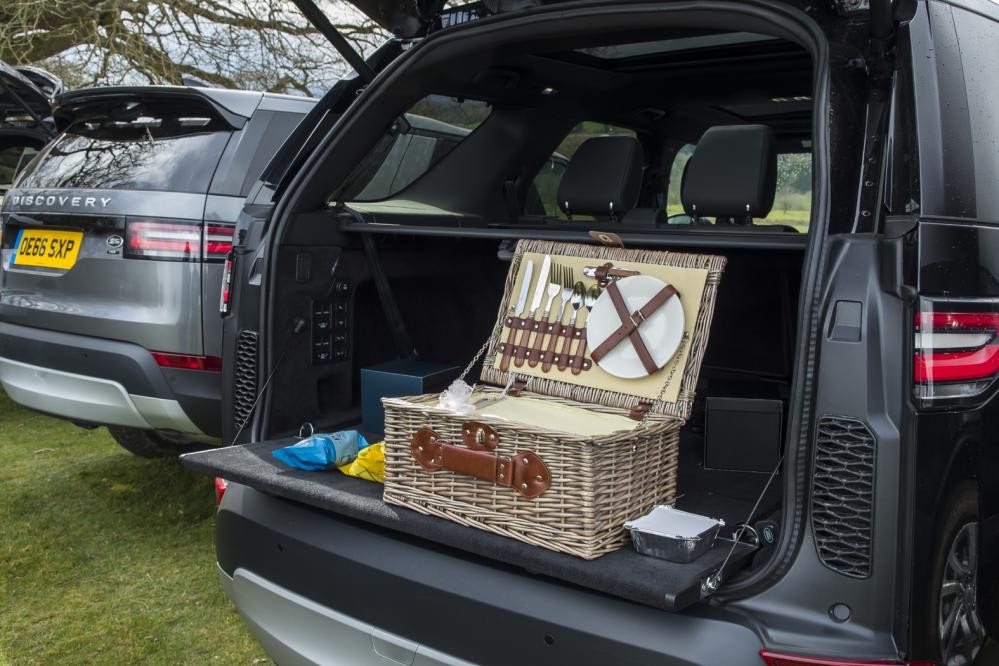 Discovering Wiltshire Picnic Spots In The All New Land Rover Discovery