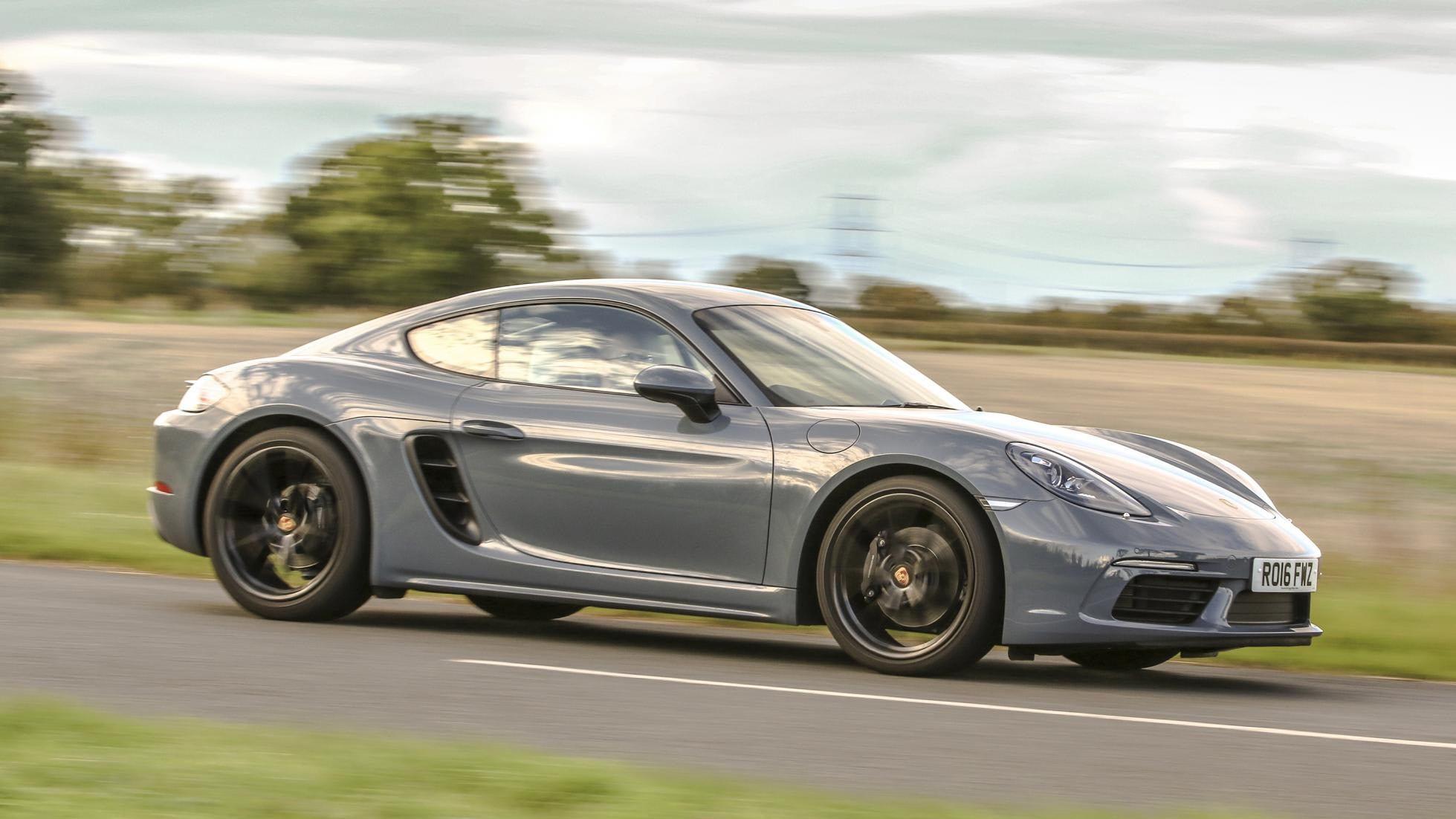 Top Gear review the Porsche 718 Cayman Top Gear review the Porsche 718 Cayman