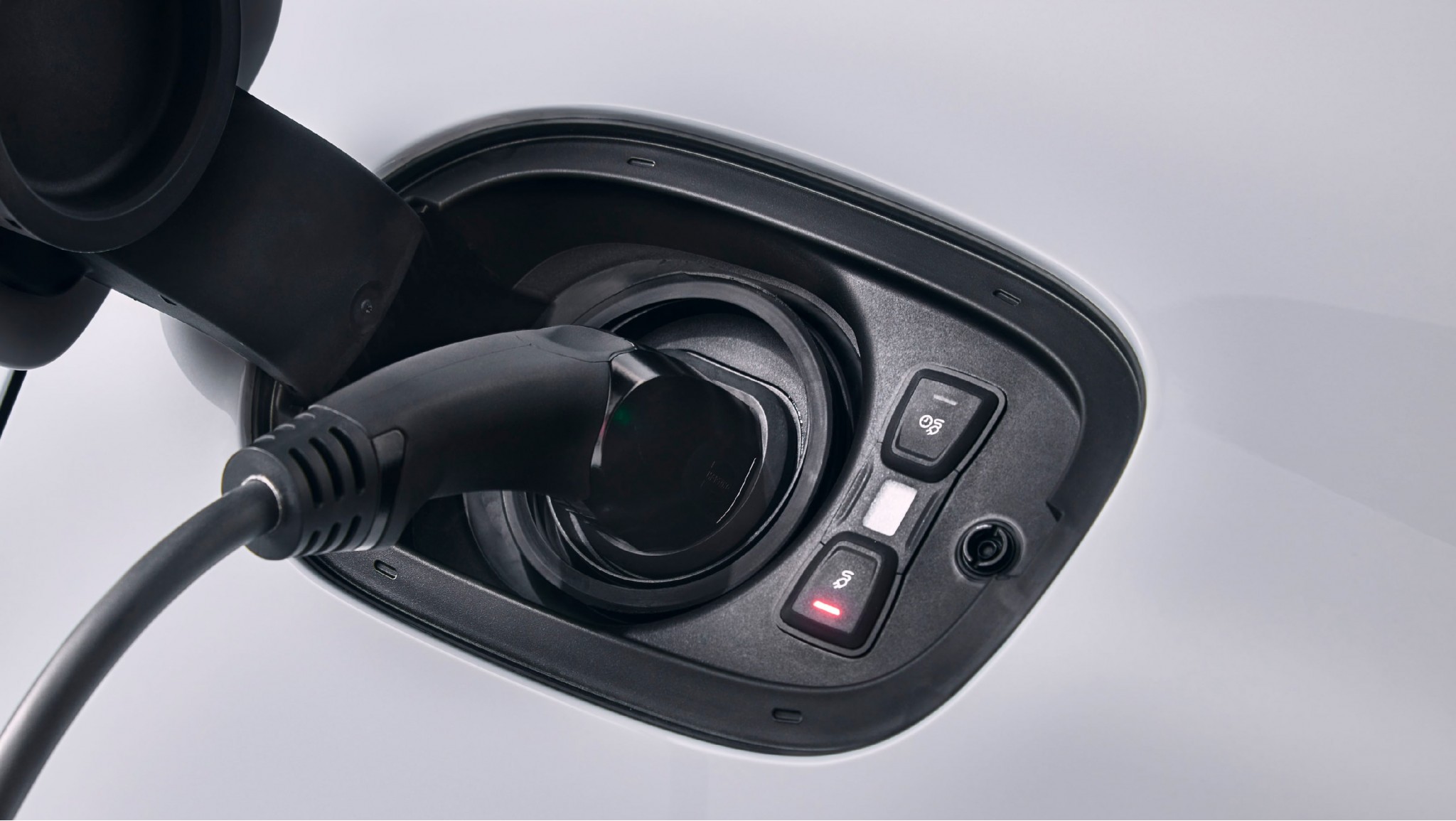 New hybrid model of the Panamera launched New hybrid model of the Panamera launched