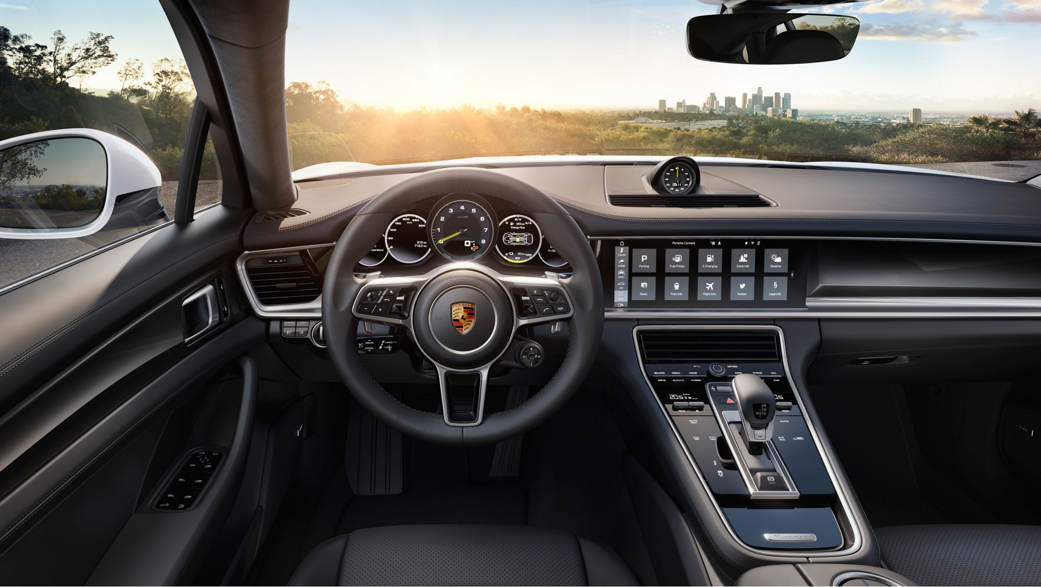 New hybrid model of the Panamera launched New hybrid model of the Panamera launched