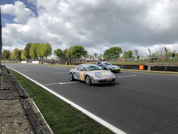 Porshce centre cardiff restoracing