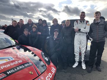 Porshce centre swindon restoracing team
