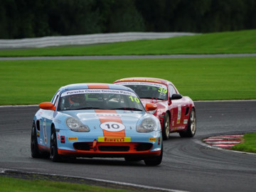Porsche restoracing at oulton park gulf porsche livery