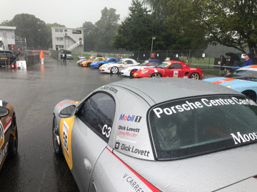 Porsche restoracing at oulton park sudden downpour