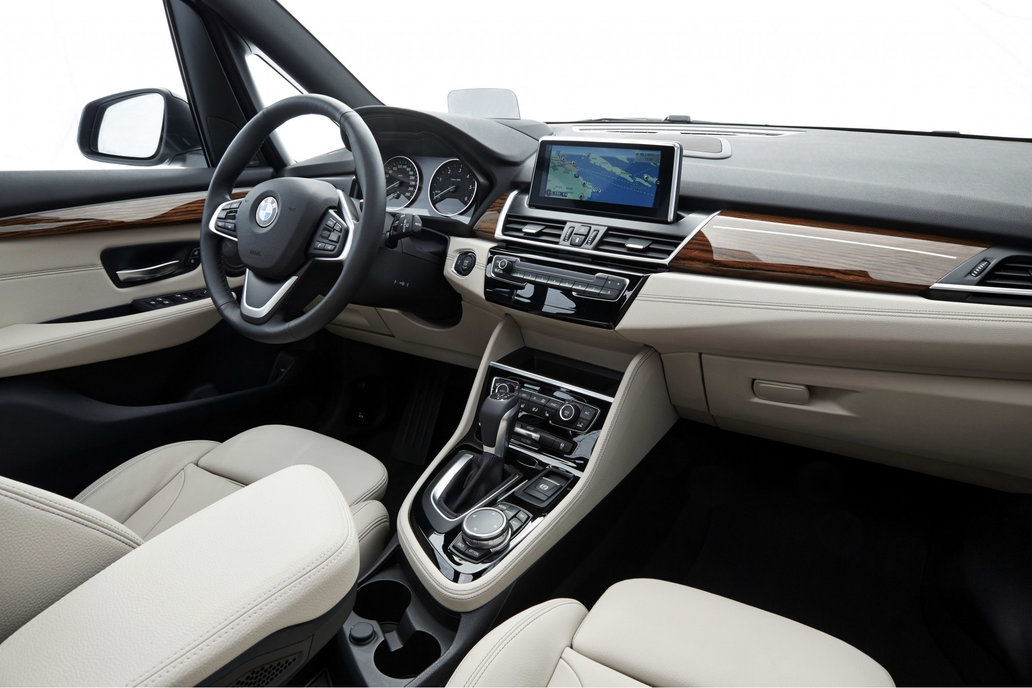 Additional photos of the 2 Series Gran Tourer Additional photos of the 2 Series Gran Tourer