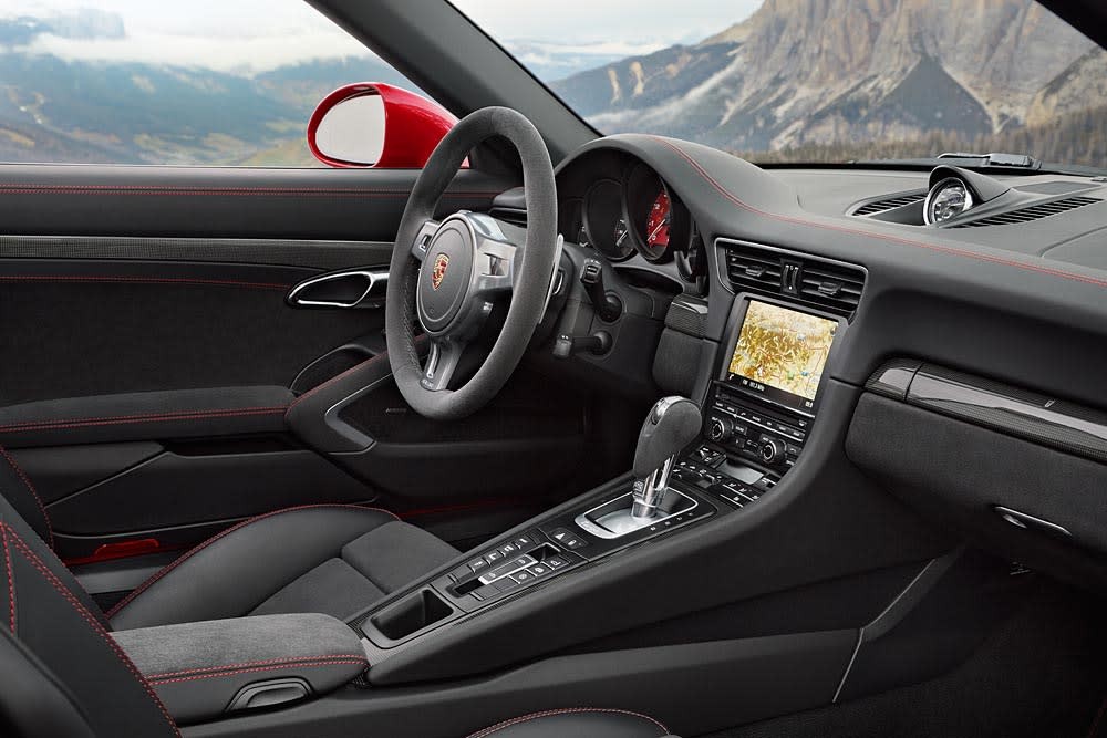 Two world premieres for Porsche at the North American International Auto Show in Detroit Two world premieres for Porsche at the North American International Auto Show in Detroit