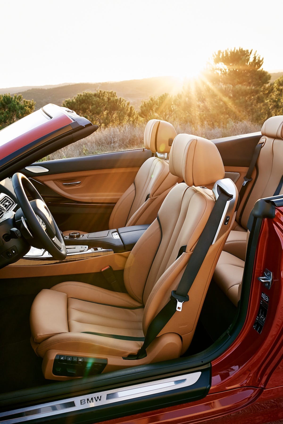 Luxurious driving pleasure: The new BMW 6 Series model range Luxurious driving pleasure: The new BMW 6 Series model range
