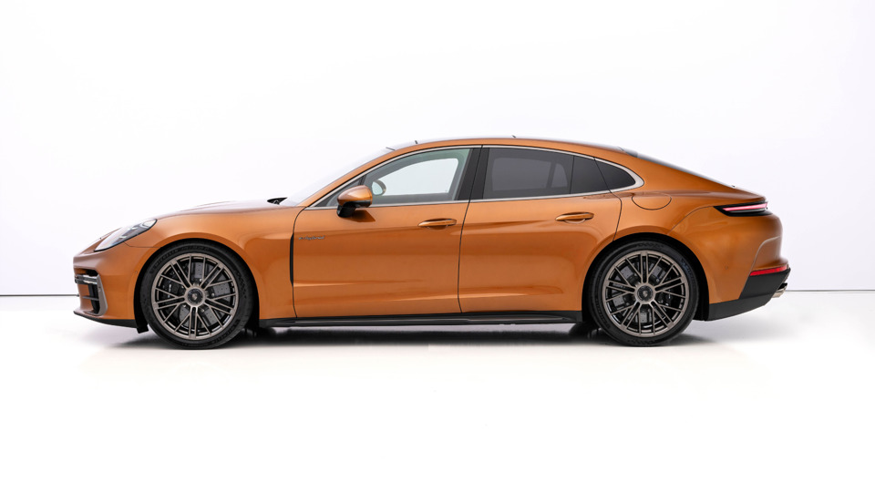 2020 Porsche Panamera E-Hybrid Traction Management