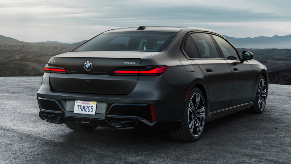 2019 BMW 7 Series Saloon Effortless control