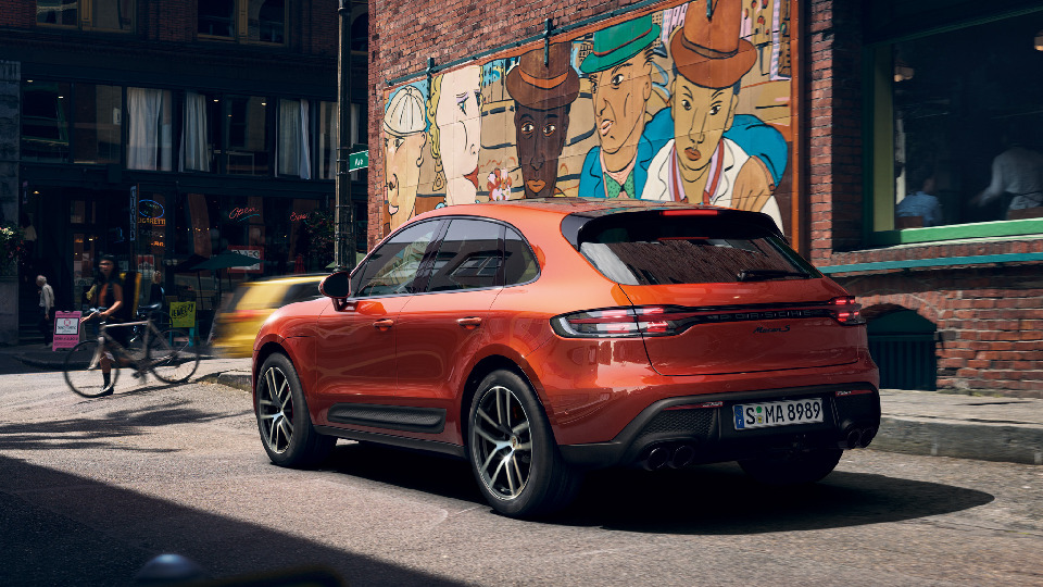 2019 Porsche Macan Traction Management