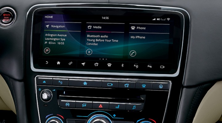 2019 Jaguar XJ 10-inch Touchscreen