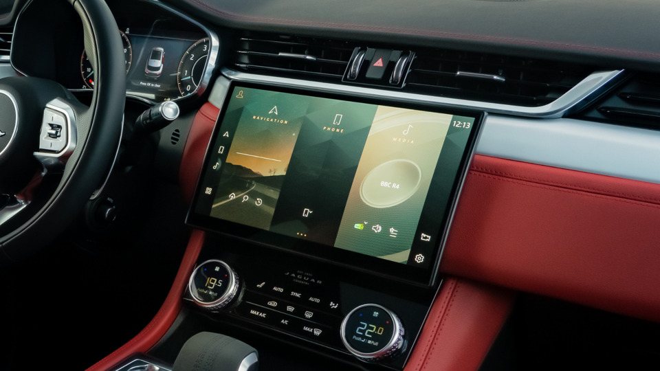 2020 Jaguar F-PACE 10-inch Touchscreen