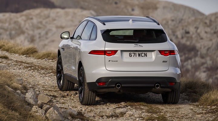 2020 Jaguar F-PACE Powered Gesture Tailgate