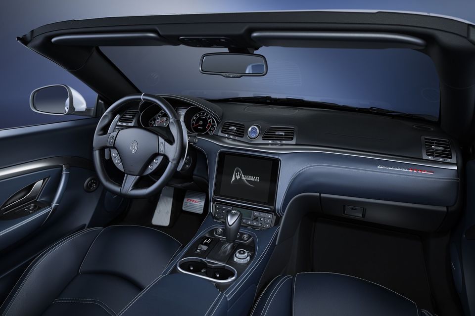 2019 Maserati GranCabrio Infotainment System