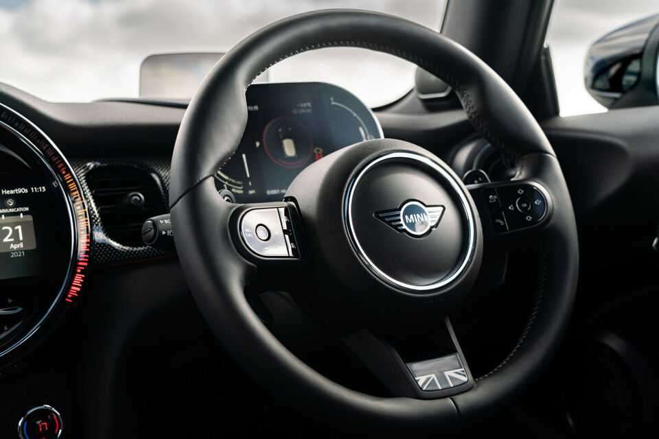2019 MINI 3 Door Premium Choices