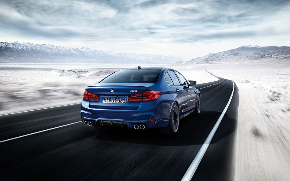 2019 BMW M5 Saloon Adaptive M Suspension