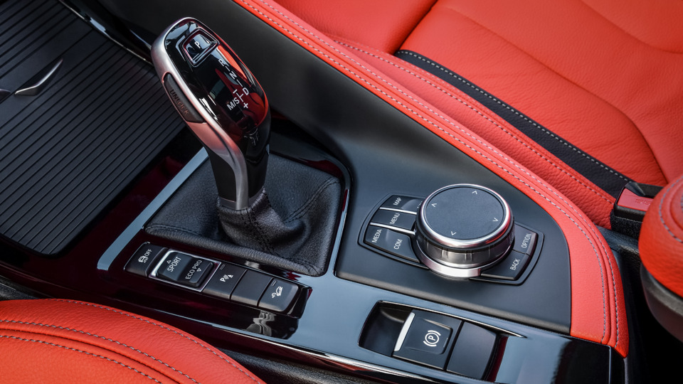 2020 BMW X2 M35i