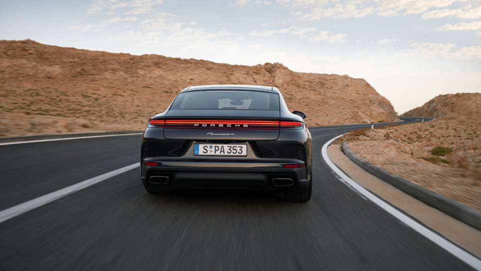 2020 Porsche Panamera