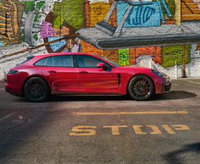 Porsche Panamera GTS Image 1
