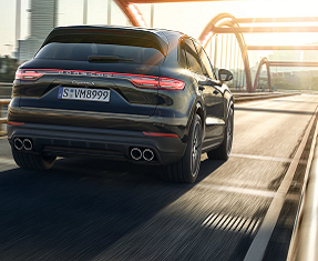 Porsche Cayenne Image 1