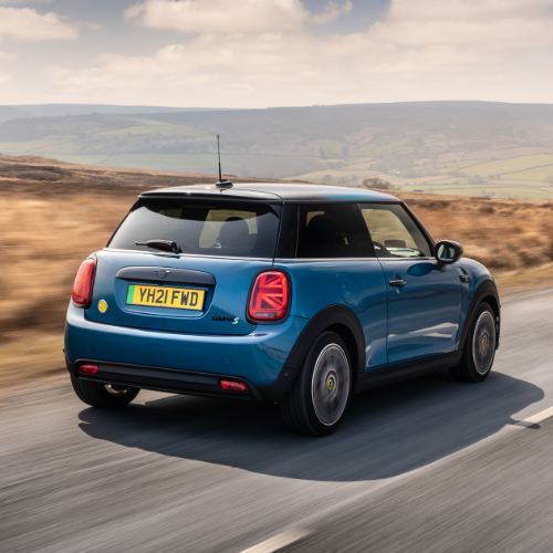 MINI Electric Image 1