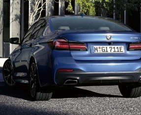 BMW 5 Series Saloon Image 1
