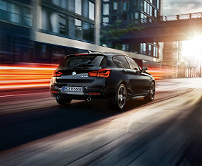 BMW M140i Image 1