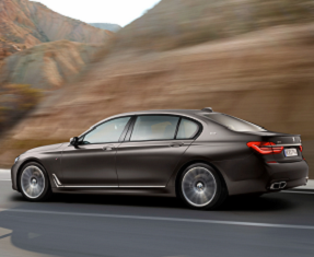BMW M760Li xDrive Image 1