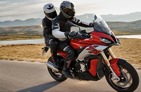 BMW Motorrad S 1000 XR Image 2
