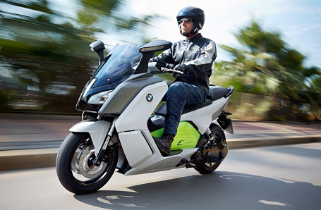 BMW Motorrad C Evolution Image 2