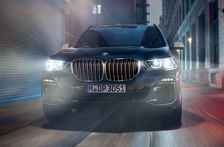 BMW X5 M50d Image 2