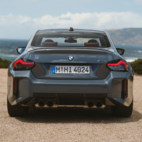 BMW M2 Competition Image 2