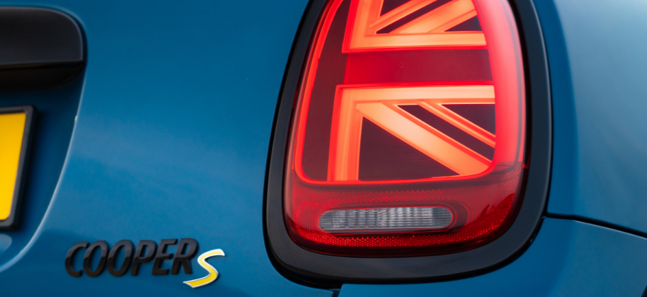 MINI Electric Image 2